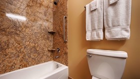 Best Western Plus Lacey Inn & Suites