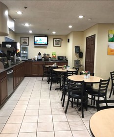 Quality Inn & Suites Lacey I-5