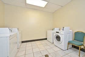 Holiday Inn Express Hotel & Suites Tacoma South - Lakewood