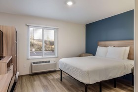 WoodSpring Suites Tacoma - Lakewood
