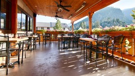 Icicle Village Resort
