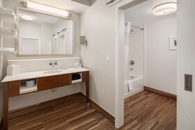 Hampton Inn & Suites Seattle North/Lynnwood
