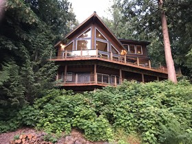 Silver Lake by Mt. Baker Lodging