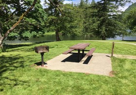 Silver Lake by Mt. Baker Lodging