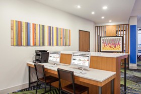 Holiday Inn Express & Suites Moses Lake