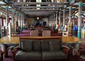 Paradise Inn