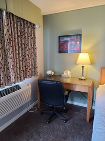 Tulip Inn