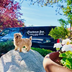 Coachman Inn