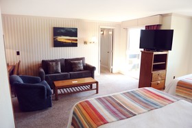 Coachman Inn