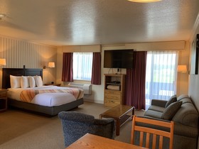 Coachman Inn