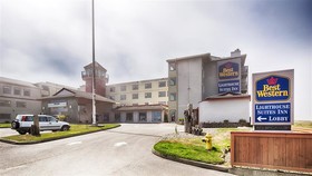 Lighthouse Suites Inn