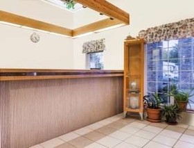 Days Inn by Wyndham Ocean Shores