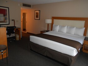 Red Lion Inn & Suites Olympia, Governor Hotel
