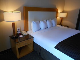 Red Lion Inn & Suites Olympia, Governor Hotel