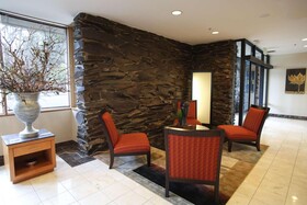 Red Lion Inn & Suites Olympia, Governor Hotel