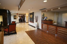 Red Lion Inn & Suites Olympia, Governor Hotel