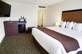 Red Lion Inn & Suites Olympia, Governor Hotel