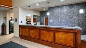 Best Western Plus Peppertree Inn At Omak