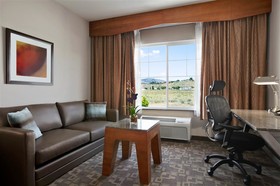 Best Western Plus Peppertree Inn At Omak