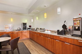 Best Western Plus Peppertree Inn At Omak