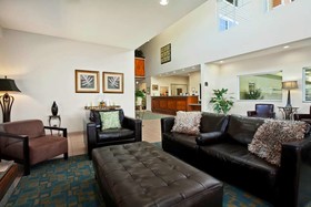 Best Western Plus Peppertree Inn At Omak