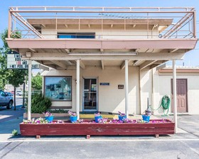 Rodeway Inn & Suites