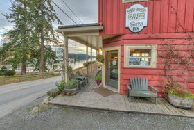 Kingfish Inn