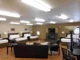 Cowlitz River Lodge