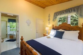 A Hidden Haven & Water Garden Cottages