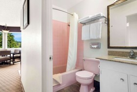 Quality Inn Port Angeles - Near Olympic National Park