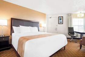 Quality Inn Port Angeles - Near Olympic National Park