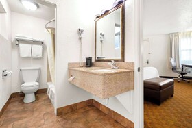 Quality Inn Port Angeles - Near Olympic National Park