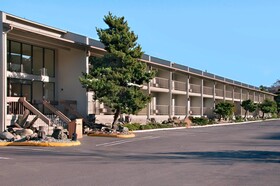 Red Lion Hotel Port Angeles Harbor
