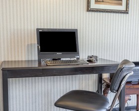 Comfort Inn On The Bay
