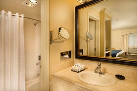 Best Western Premier Plaza Hotel & Conference Center