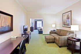 Holiday Inn Express & Suites Puyallup (Tacoma Area)