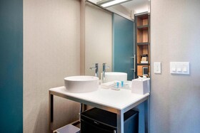 Aloft Seattle Redmond