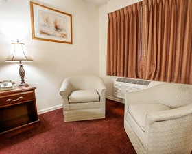 Inn at Lake Washington By OYO I-405