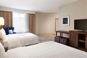 Hampton Inn & Suites Seattle Renton