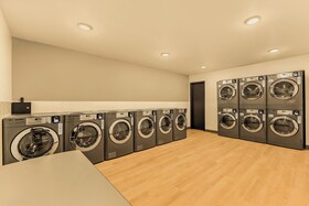 LivAway Suites Seattle - Renton, WA