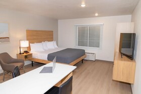 Livaway Suites Tri-Cities - Richland