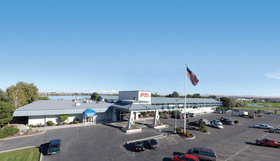 Richland Riverfront Hotel