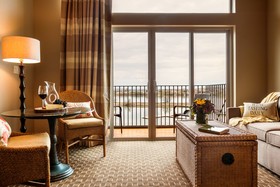 The Lodge At Columbia Point