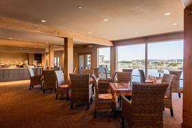 The Lodge At Columbia Point
