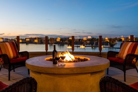 The Lodge At Columbia Point