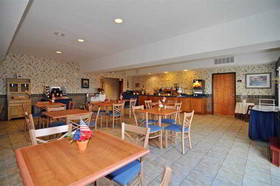 Best Western Bronco Inn