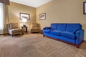 Comfort Inn & Suites Sea-Tac Airport