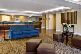 Comfort Inn & Suites Sea-Tac Airport