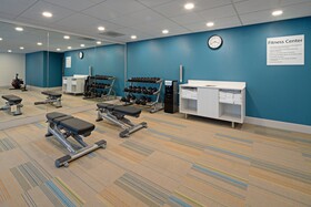 Holiday Inn Express & Suites Seattle-Sea-Tac Airport