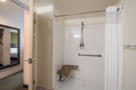 SureStay Plus Hotel by Best Western SeaTac Airport